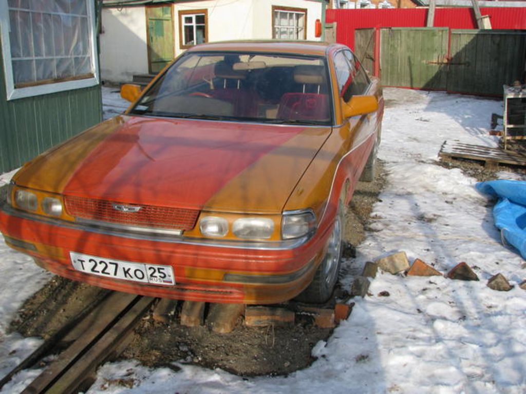 1990 Mazda Persona