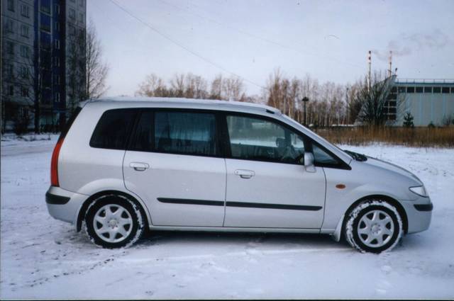 1999 Mazda Premacy