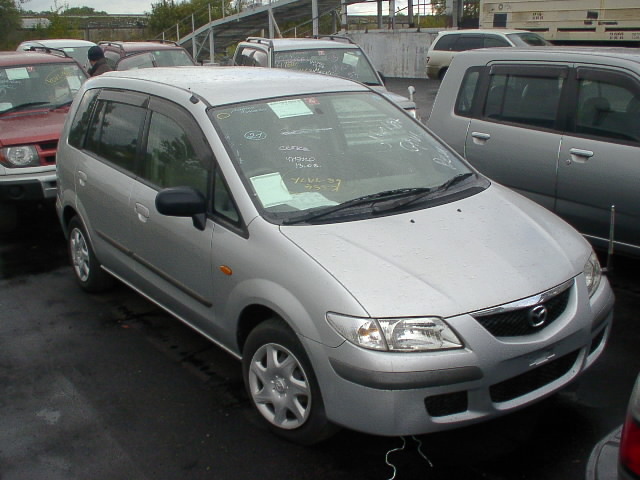 1999 Mazda Premacy Photos