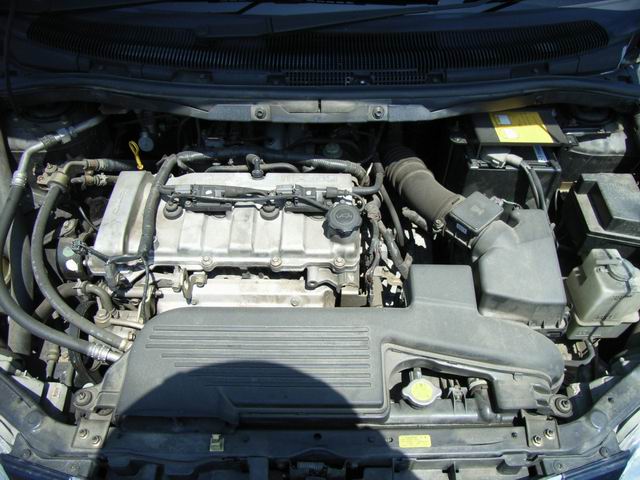 1999 Mazda Premacy Photos