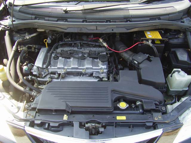 1999 Mazda Premacy Pictures