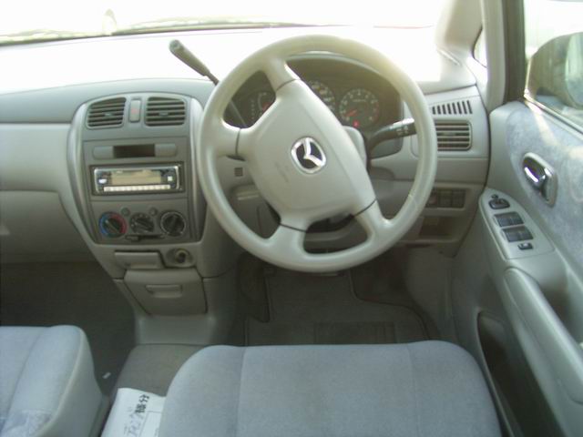 1999 Mazda Premacy Wallpapers