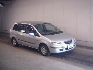 1999 Mazda Premacy Photos