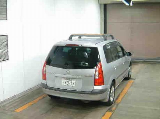 1999 Mazda Premacy Pictures