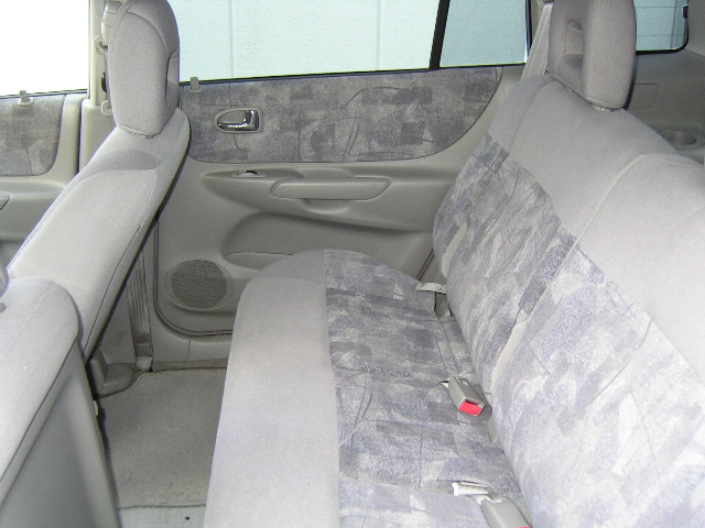 1999 Mazda Premacy Pictures