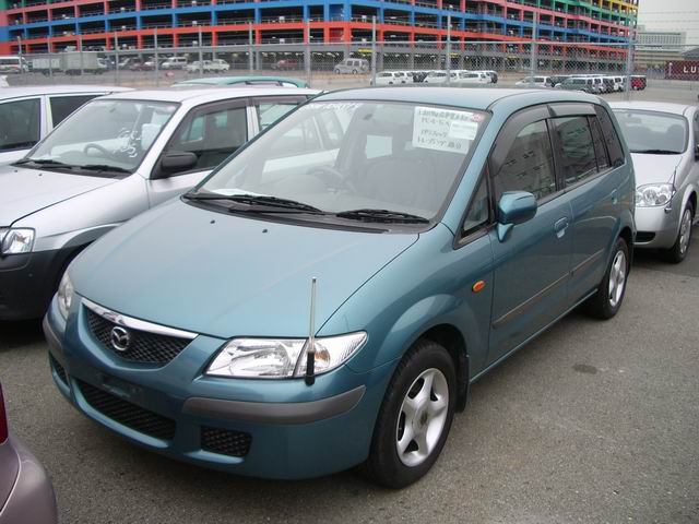 1999 Mazda Premacy Photos