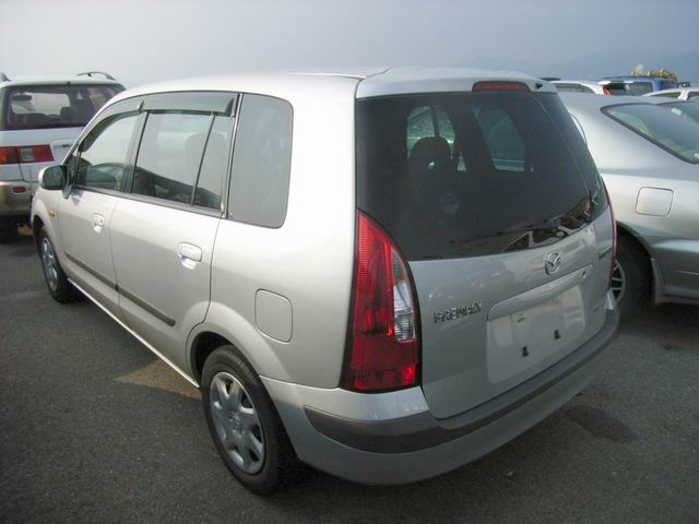 1999 Mazda Premacy Pics