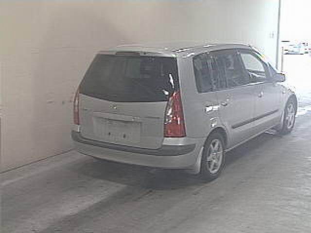 1999 Mazda Premacy Wallpapers