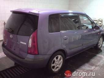 1999 Mazda Premacy Photos