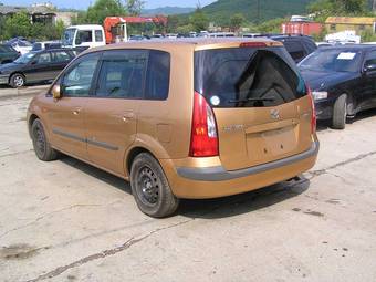 1999 Mazda Premacy Pictures