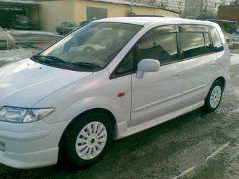 1999 Mazda Premacy Photos