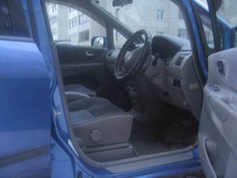1999 Mazda Premacy Pictures