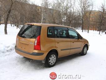 1999 Mazda Premacy Photos