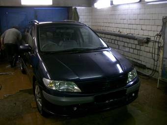 1999 Mazda Premacy Pictures