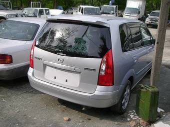 1999 Mazda Premacy Photos
