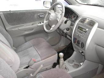 1999 Mazda Premacy Pictures