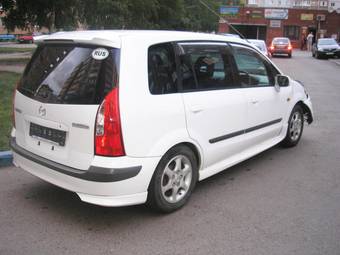 1999 Mazda Premacy Photos