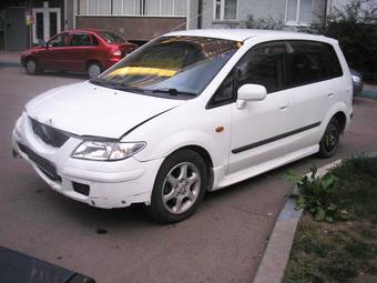 1999 Mazda Premacy Photos