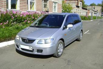 1999 Mazda Premacy Photos