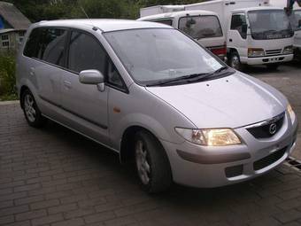 1999 Mazda Premacy Photos