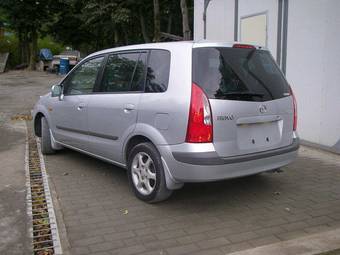 1999 Mazda Premacy Pictures