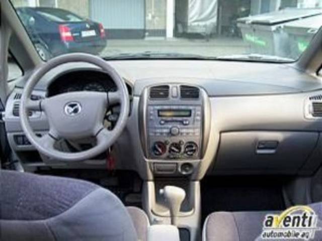 2000 Mazda Premacy