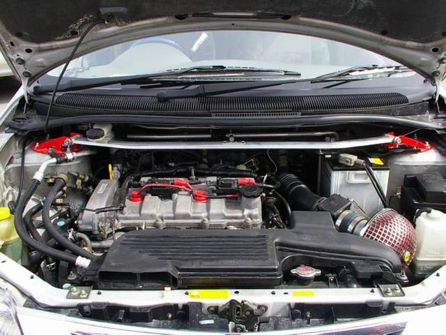 2000 Mazda Premacy