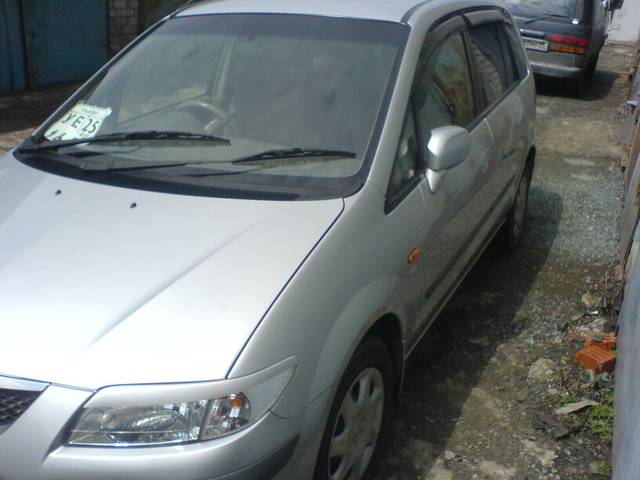 2000 Mazda Premacy