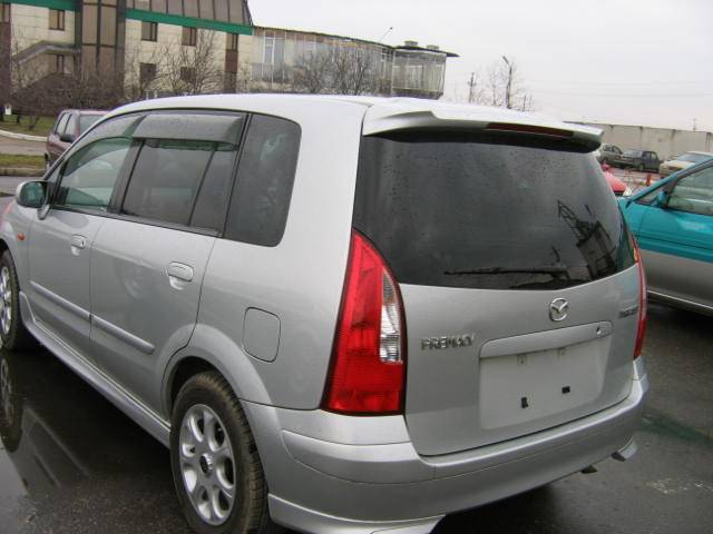 2000 Mazda Premacy