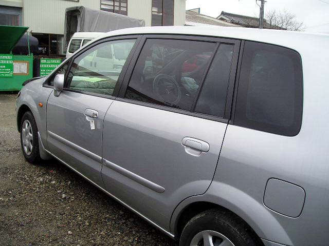 2000 Mazda Premacy