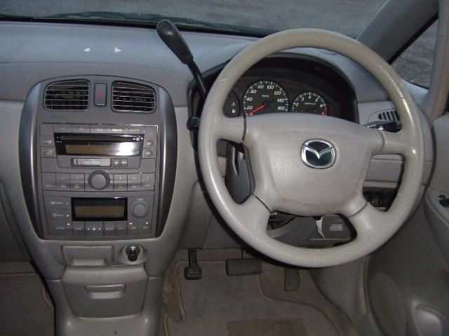2000 Mazda Premacy