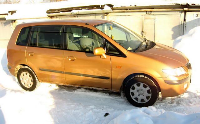 2000 Mazda Premacy