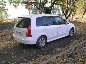 2000 Mazda Premacy