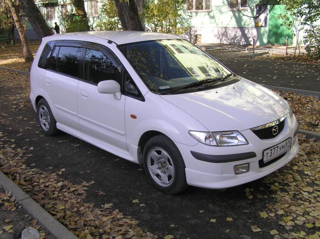 2000 Mazda Premacy