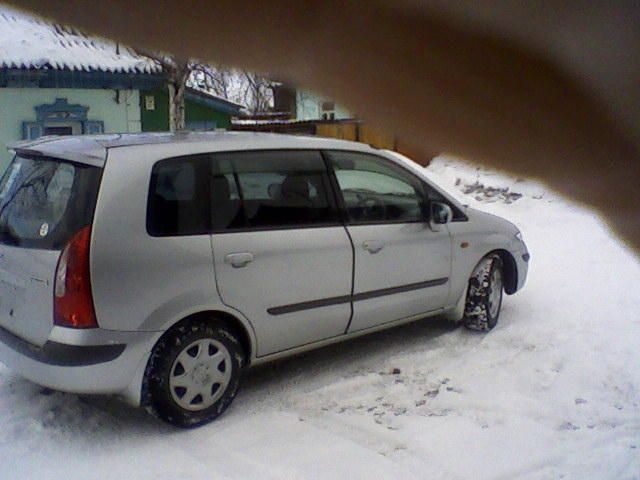 2000 Mazda Premacy