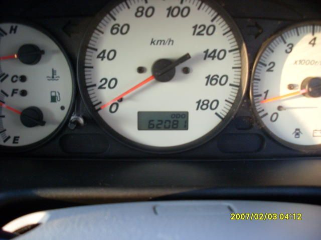 2000 Mazda Premacy