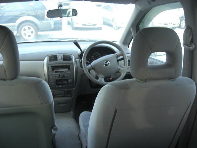 2000 Mazda Premacy