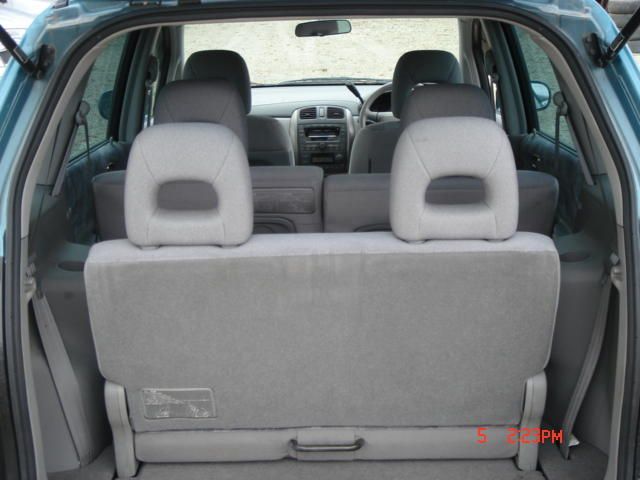 2000 Mazda Premacy