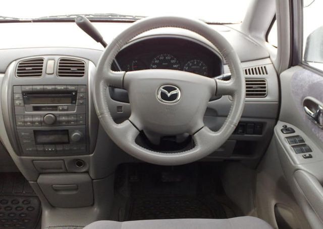 2000 Mazda Premacy