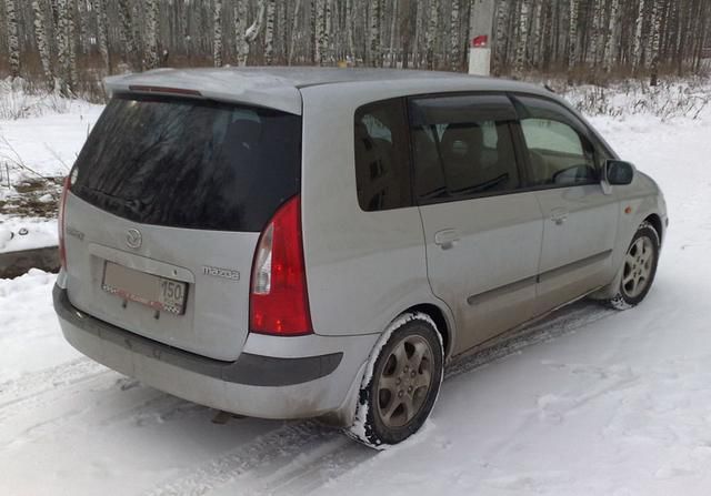 2000 Mazda Premacy