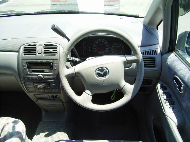 2000 Mazda Premacy For Sale