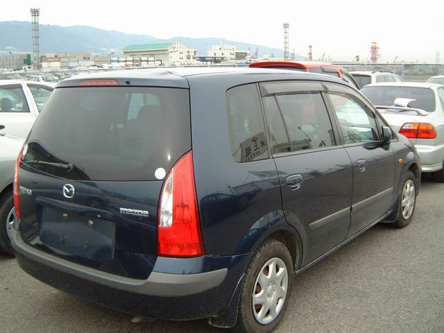 2000 Mazda Premacy Pics