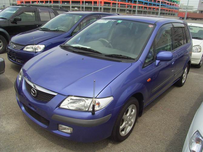 2000 Mazda Premacy Pictures