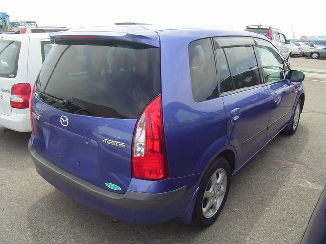 2000 Mazda Premacy Pictures