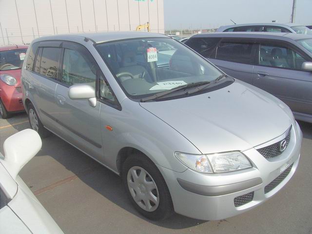 2000 Mazda Premacy Pics