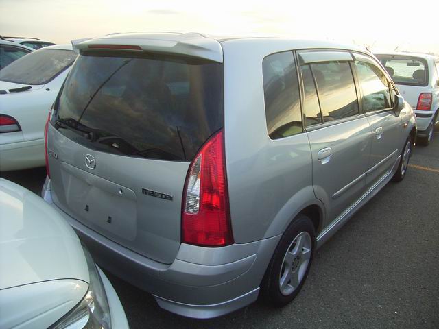 2000 Mazda Premacy Pictures