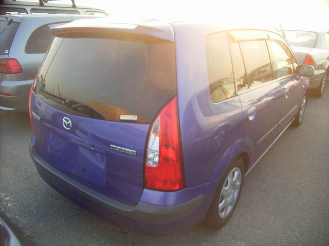 2000 Mazda Premacy Pictures