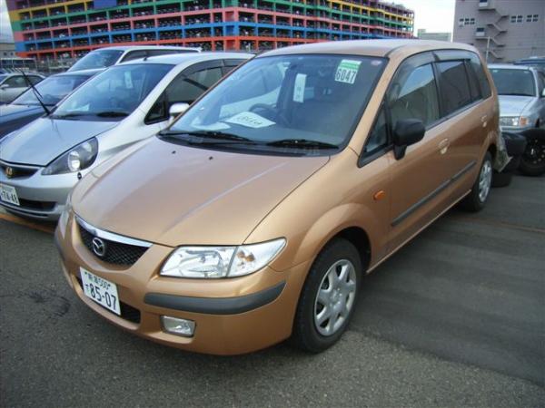 2000 Mazda Premacy Photos