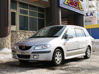 2000 Mazda Premacy Photos