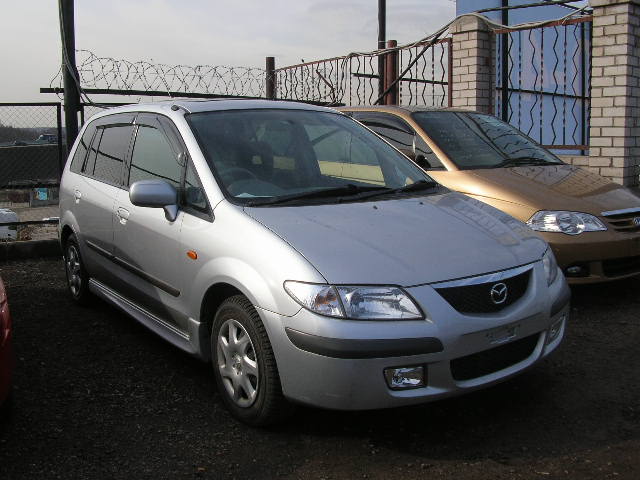 2000 Mazda Premacy Pictures